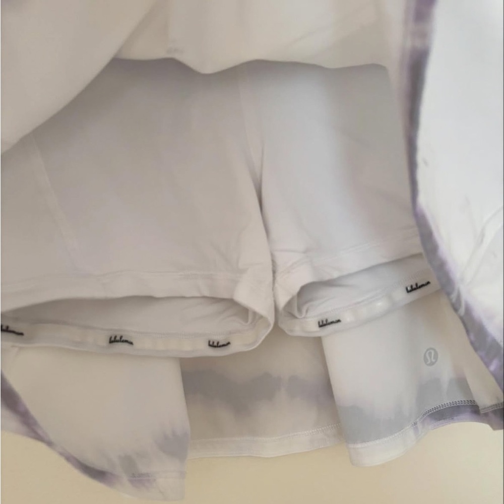 lululemon athletica White Skort with Subtle Tie-Dye Detail - Picture 2 of 4